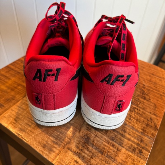 NIKE Men's Size 10 Air Force 1 Low 823511-604 - Picture 5 of 7